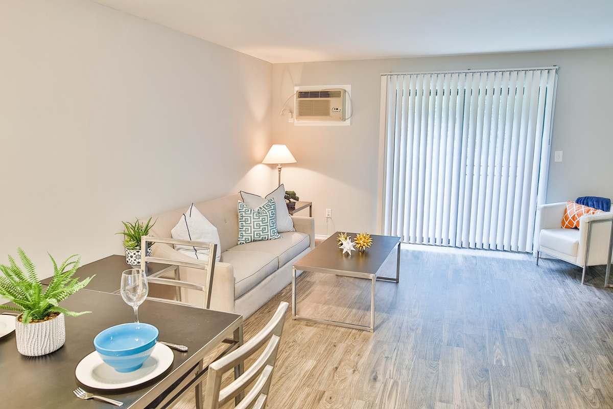 Apartments in Windsor Rivers Bend Apartments Home