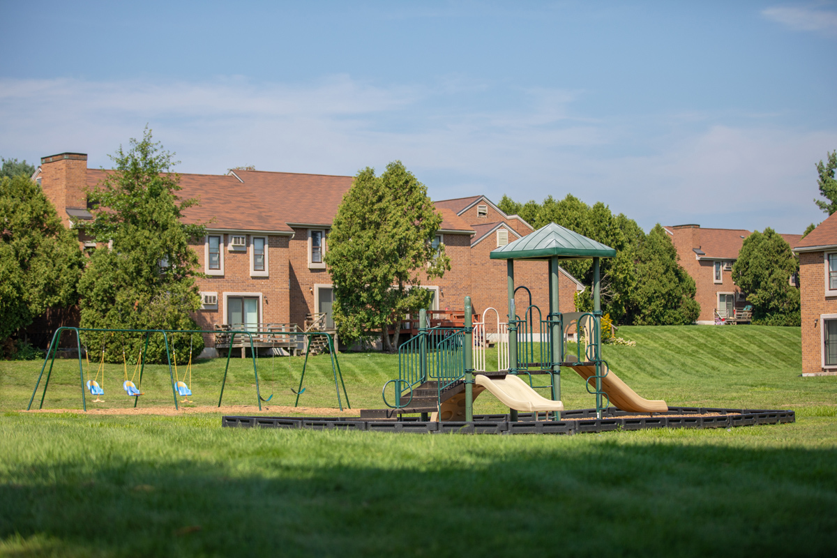 Apartments in Windsor Rivers Bend Apartments Home